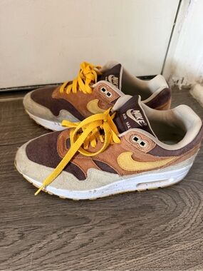 Nike Airmax1 ‘Ugly duck pecan’ Sneakers